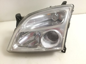Scheinwerfer vorne - 15588700