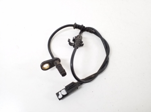   ABS sensor front 