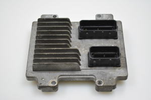 Opel Vectra C (2002–2008) Engine control unit 12639891 - 2