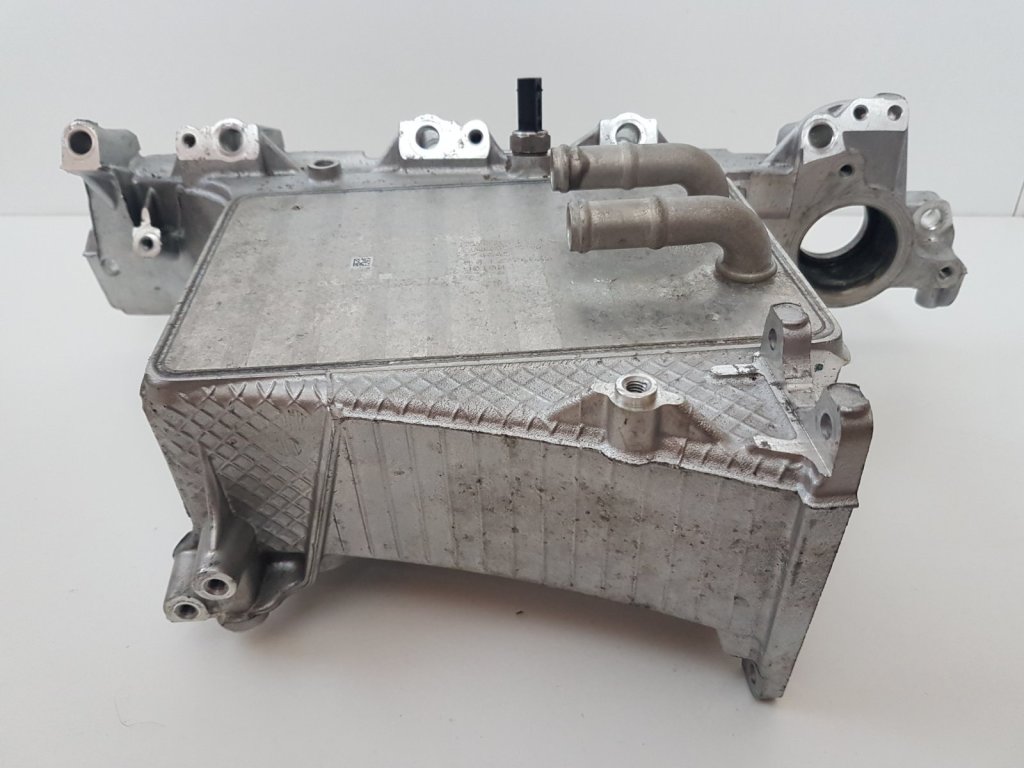 Used Volkswagen Tiguan Intake manifold 04L129766AQ