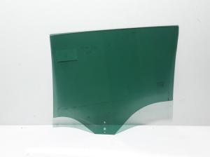  Glass rear side door 