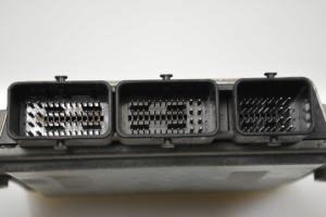 Peugeot 407 (2004–2010) Engine control unit 9655041480 - 2