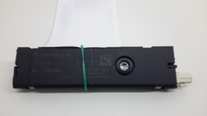 Mercedes Benz B-Class 246 (2011–2017) Antenna amplifier A1668200689 - 3