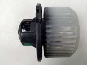 TOYOTA Avensis T22 (1997–2003) Salongi puhuri mootor 0130101602 - 2