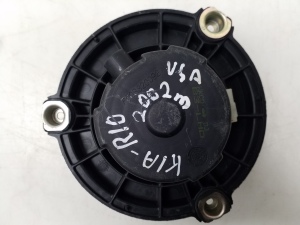 Kia Rio (1999–2005) Heizungsgebläsemotor F00S320092 - 2