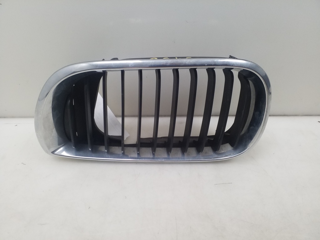 BMW 3 Series E46 (1997-2006) Front Upper Grill 7030547 25060411