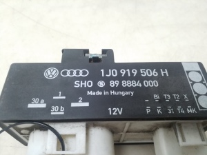 AUDI A3 8L (1996–2003) Lüfterrelais 1J0919506H - 3