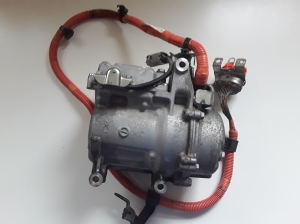  Air conditioner compressor 