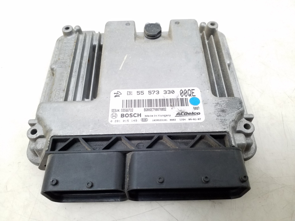 OPEL Insignia A (2008-2016) Moottorin ohjausyksikkö ECU 55573330 25060311