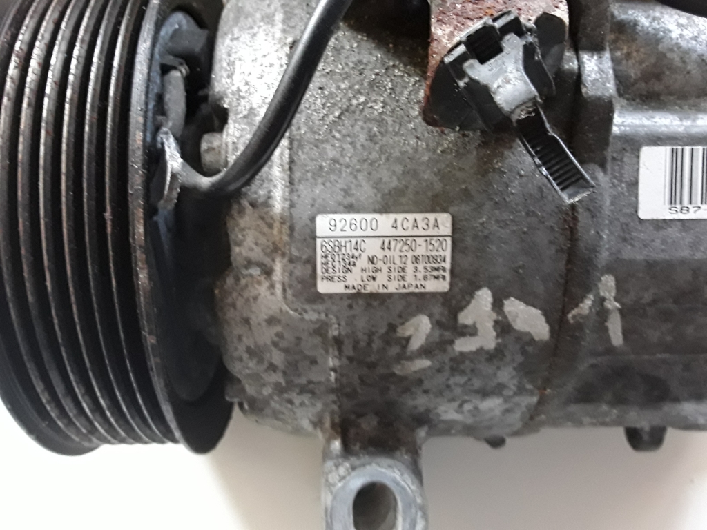 Used NISSAN XTrail Air conditioner compressor 926004CA3A