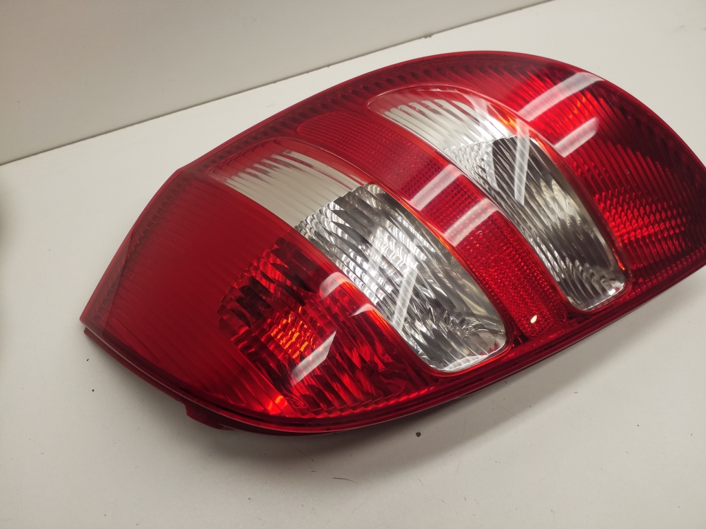 MERCEDES-BENZ A-Class W169 (2004-2012) Rear Right Taillight Lamp A1698200464 21850811