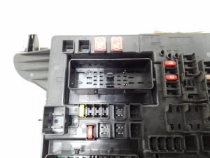  Fuse box in the boot 