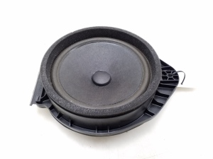   Rear side door speaker 