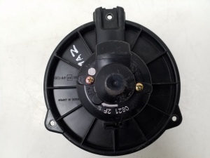 TOYOTA Yaris Verso (1999–2006) Salongi puhuri mootor 1940000821 - 2