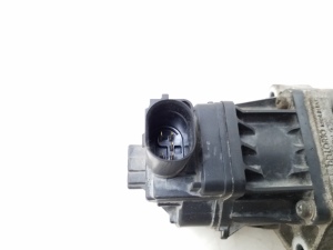  EGR valve 