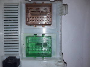  Fuse box in the cabin 