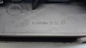 Mercedes Benz ML-Class 166 (2011–2015) Nebelscheinwerferabdeckung vorne A1668842222 - 2