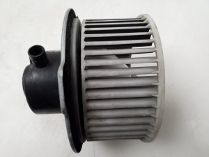 Mazda 626 (1997–2002) Heizungsgebläsemotor HB111GE4T - 3