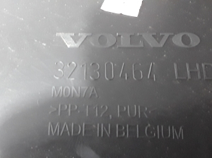 VOLVO XC40 (2017–2026) Windlaufverkleidung (Scheibenwischerabdeckung) 32130464 - 3
