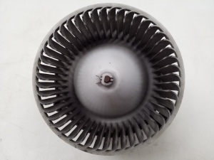 Heizungsgebläsemotor - 8940000232 