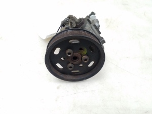 Roolivõimendi pump - 1J0422154H