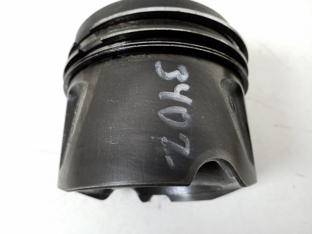 MERCEDES-BENZ S-Class W221 (2005-2013) Piston A6420300617, A6420304517, A6420302617 21025642