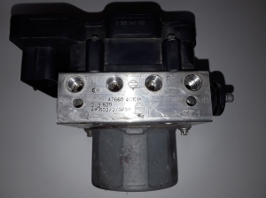 NISSAN X-Trail T32 (2013–2021) ABS plokk 0265243833