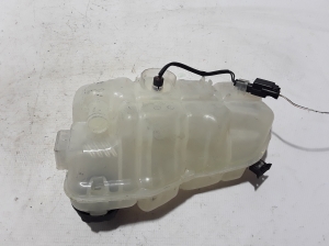  Tank for coolant 