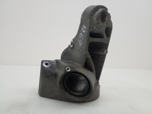 Mercedes Benz C-Class 204 (2007–2014) Mootori kinnitus A6462230604 - 4