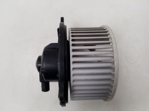 Mazda 6 (2002–2007) Heizungsgebläsemotor 8940000 - 2