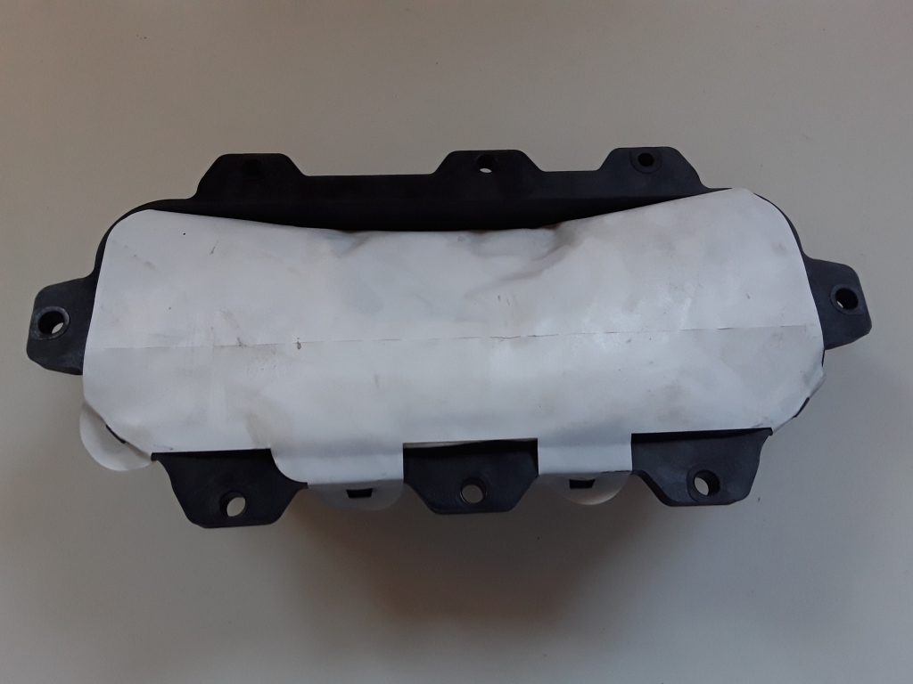 Used Jaguar XE Airbag passenger panels GX73044A74BC
