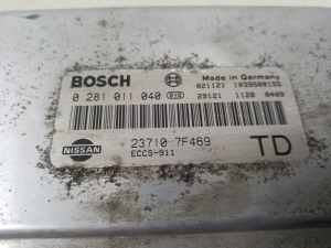 NISSAN Terrano R20 (1996–2007) Motora vadības bloks 237107F469 - 2