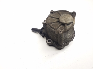 Mercedes Benz E-Class W212 (2009–2015) Vaakumpump A6510900005 - 2