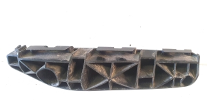 Front bumper bracket