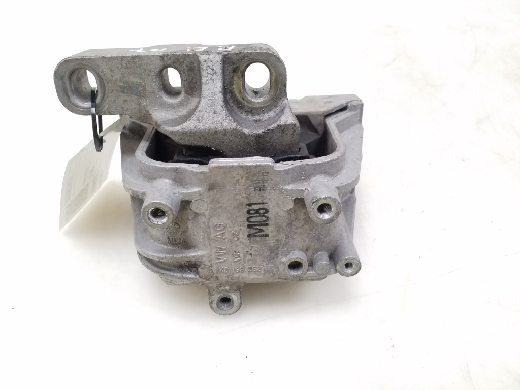 Volkswagen Passat B7 (2010–2014) Engine mount 1K0199262CR Volkswagen Passat B7 (2010–2014) Engine mount 1K0199262CR