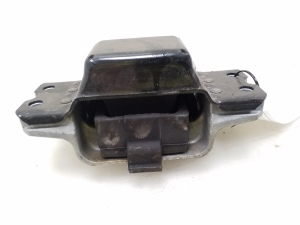 Volkswagen Passat B7 (2010–2014) Engine mount 3C0199555AE - 4