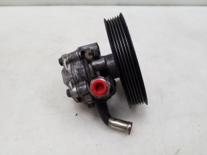 Mitsubishi L 200 (2006–2015) Roolivõimendi pump - 3