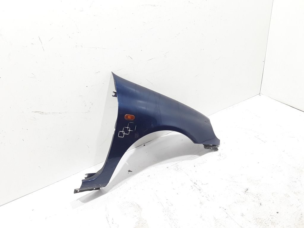 RENAULT Clio 2 generation (1998-2013) Front Right Fender 7701473026 22428742