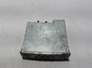 RENAULT Clio II (1998–2005) Radio (head unit) 8200029542 - 2