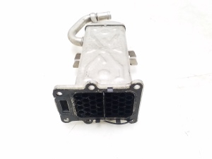 Volkswagen Passat B7 (2010–2014) AGR-Ventilkühler 03L131512CF
