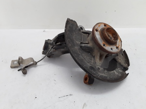 VOLVO XC70 (2007–2016) Front wheel hub 31277365 - 3
