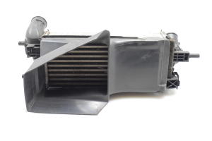 Ford Focus (2011–2018) Vahejahuti radiaator CV619L440VC - 2