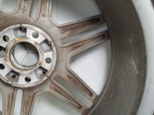 Mercedes Benz E-Class W207 (2009–2017) Felge A2074011402 - 5
