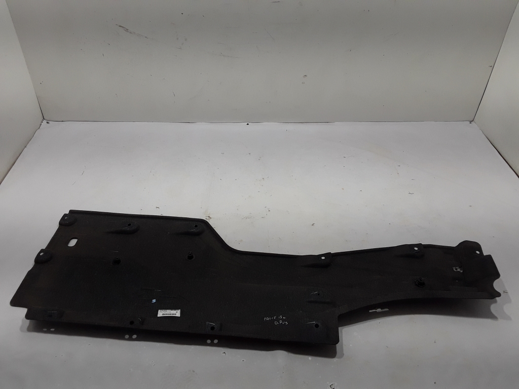 CHRYSLER Pacifica 2 generation (RU) (2016-2023) Rear Middle Bottom Protection 68227432AB 22428614