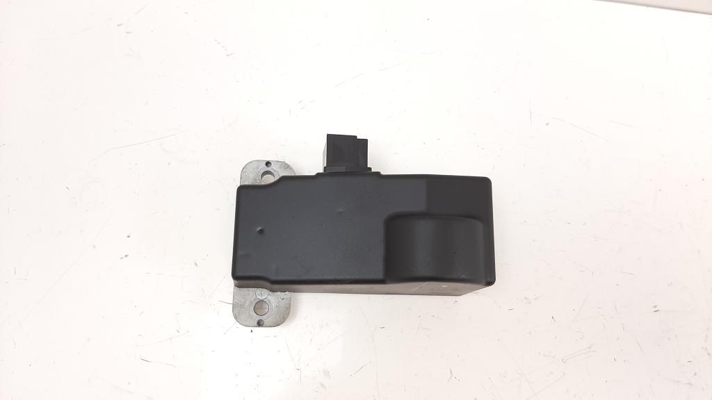 Used Volkswagen Passat Steering wheel locking mechanism 3C0905861G