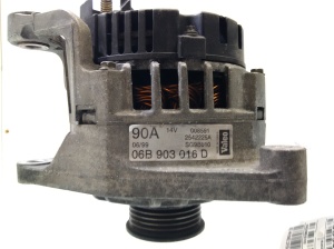 Volkswagen Passat B5 (1997–2005) Alternator 06B903016D - 3