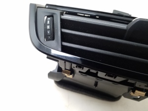 AUDI Q3 F3 (2018–2026) Dashboard air vent grilles 83B820902 - 4