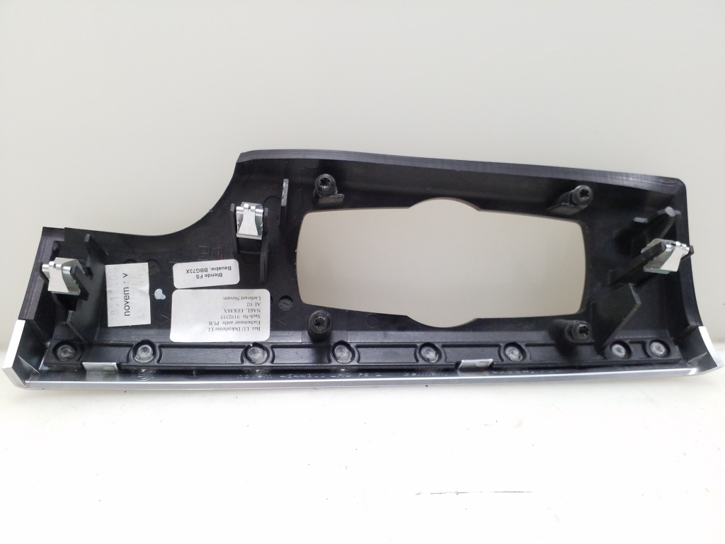 BMW 7 Series F01/F02 (2008-2015) Bouclier de garniture de panneau 9192355 25060821