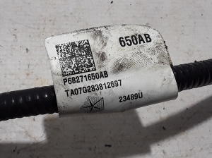 Chrysler Pacifica (2016–2026) Miinuskaabel 68271650AB - 2
