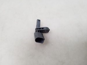 Tagumine ABS-andur - 